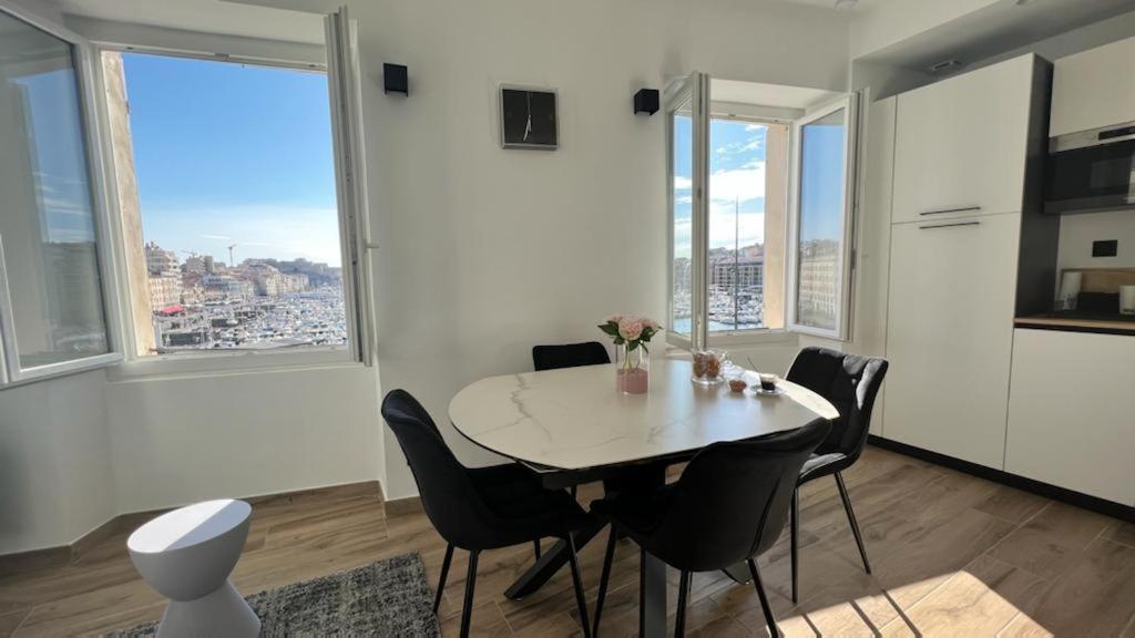 Apartmán Face Au Vieux Port Vue 180 De Notre Dame Au Panier Marseille Exteriér fotografie
