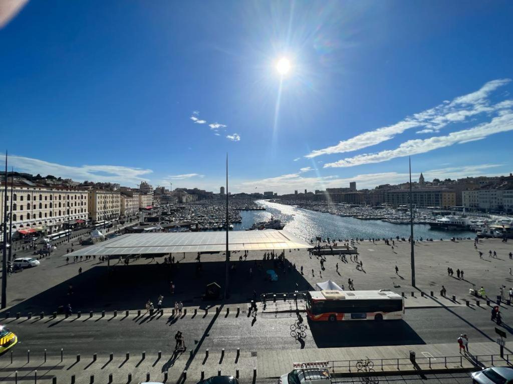 Apartmán Face Au Vieux Port Vue 180 De Notre Dame Au Panier Marseille Exteriér fotografie